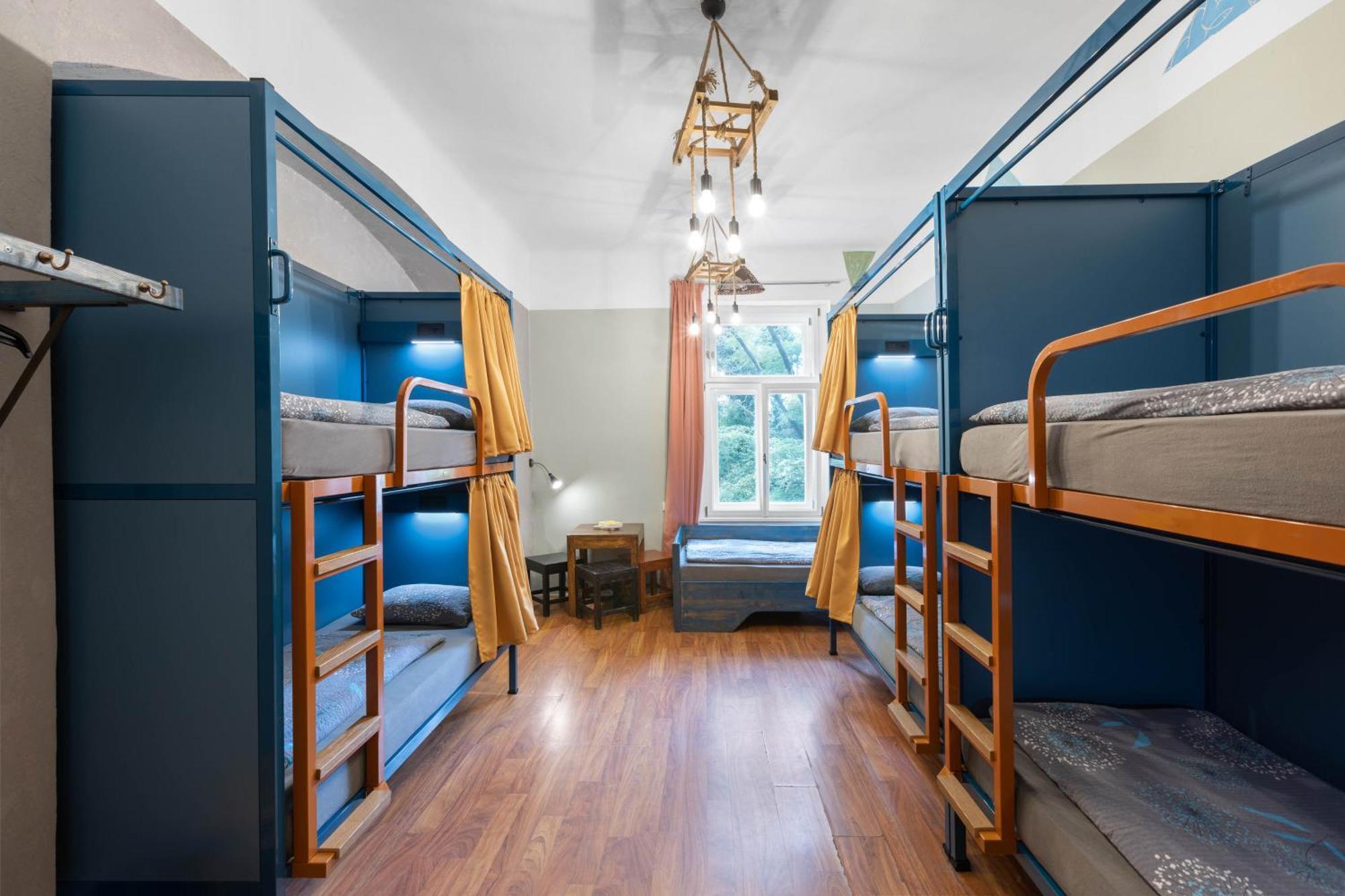 Hostel Elf Praha Eksteriør bilde